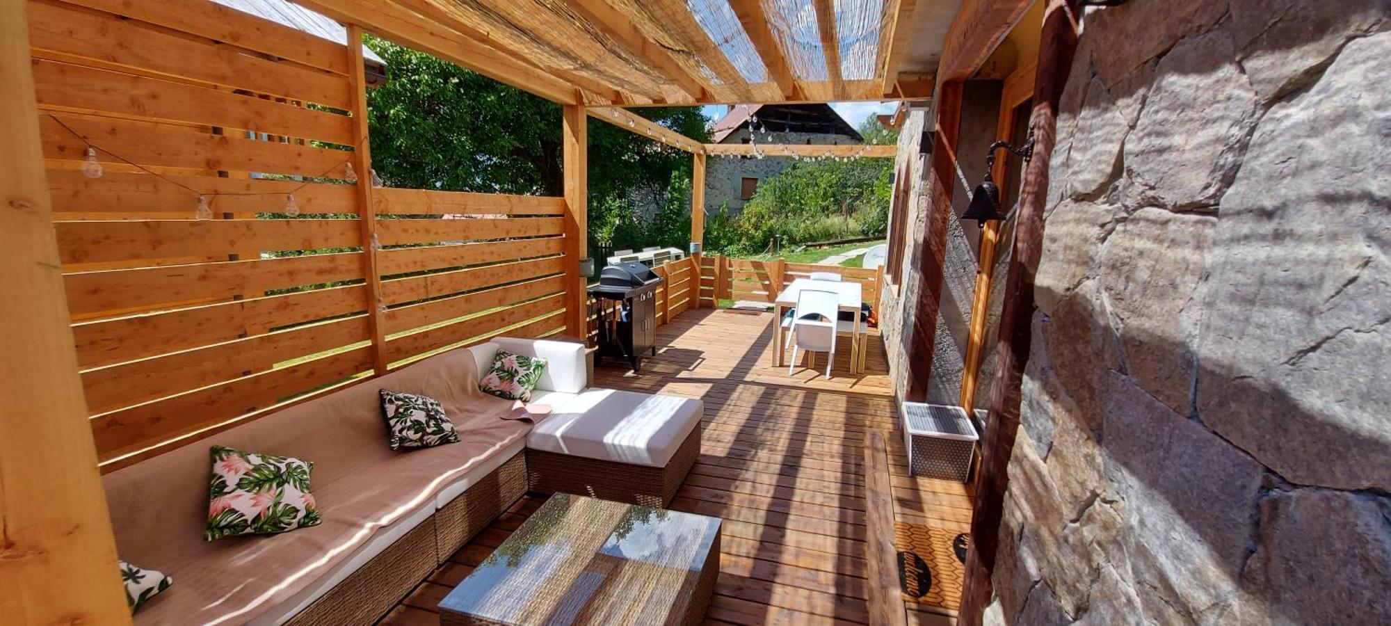 Chalet Serre Cambeou Piscine&Spa 생샤프리 외부 사진