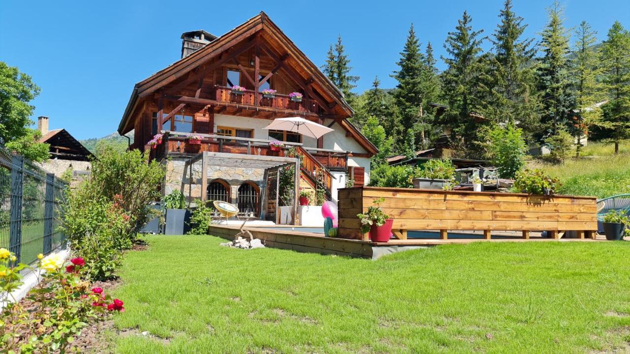 Chalet Serre Cambeou Piscine&Spa 생샤프리 외부 사진